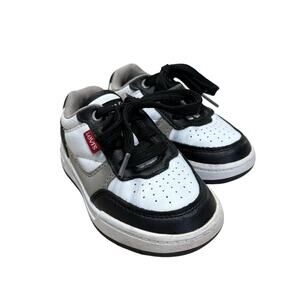 White and Black Sneakers - Levi's - 7C